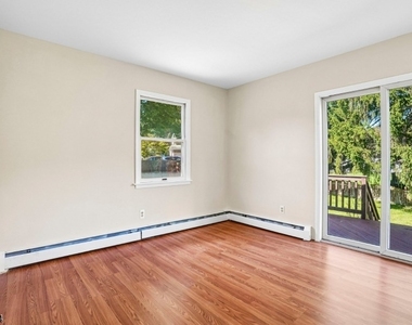 658 Parsippany Blvd - Photo Thumbnail 13