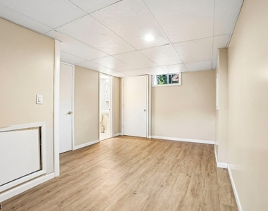 658 Parsippany Blvd - Photo Thumbnail 32