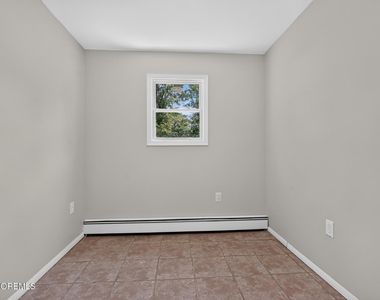 877 Egret Drive - Photo Thumbnail 18
