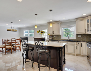 785 Norwood Avenue - Photo Thumbnail 1