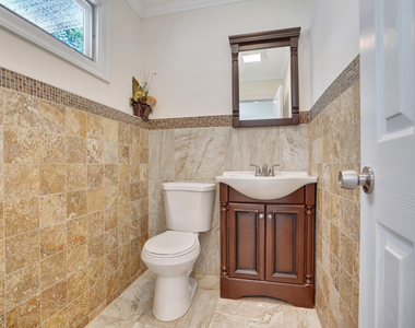 785 Norwood Avenue - Photo Thumbnail 11