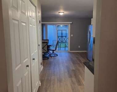 215 Main Street - Photo Thumbnail 6