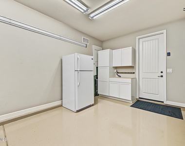 547 S 197th Avenue - Photo Thumbnail 34