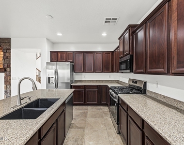 21052 W Elm Way Court - Photo Thumbnail 12