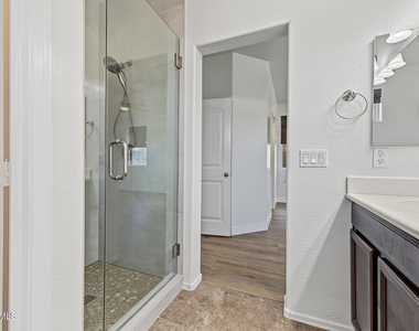 21052 W Elm Way Court - Photo Thumbnail 20