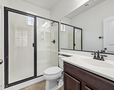 21052 W Elm Way Court - Photo Thumbnail 24