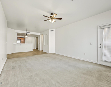 5350 E Deer Valley Drive - Photo Thumbnail 11