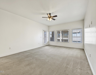 5350 E Deer Valley Drive - Photo Thumbnail 9