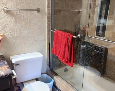 317 S Stapley Drive - Photo Thumbnail 17