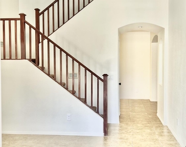 1632 W Dugan Drive - Photo Thumbnail 5