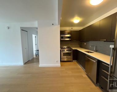 East 39th Street - Photo Thumbnail 1