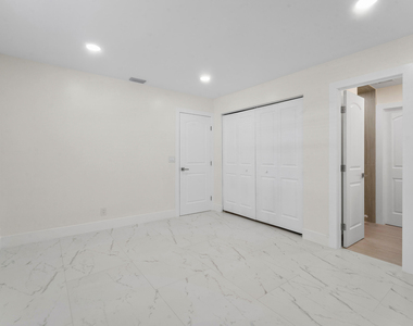 2350 Niki Jo Lane - Photo Thumbnail 16