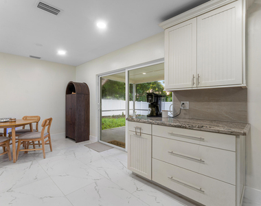 2350 Niki Jo Lane - Photo Thumbnail 21