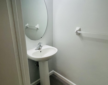 939 Kokomo Key Lane - Photo Thumbnail 14