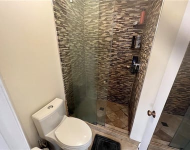 2339 Sw 15th Street - Photo Thumbnail 22