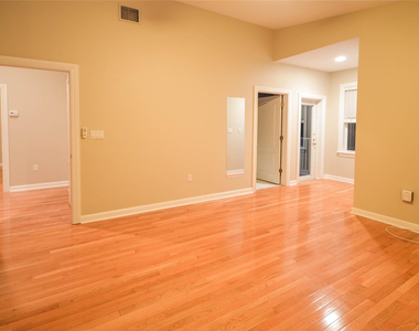 271 Se 22nd Street - Photo Thumbnail 8