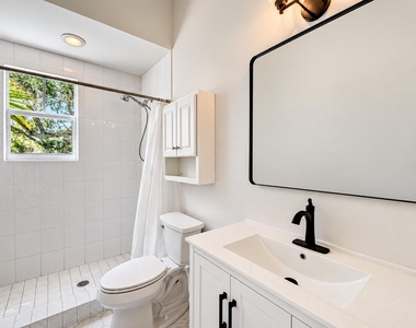 271 Se 22nd Street - Photo Thumbnail 15