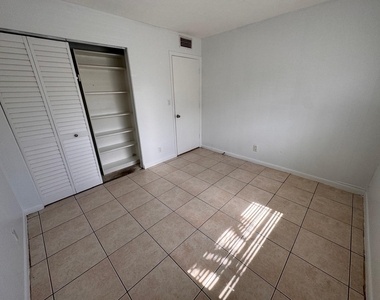 5150 Ne 6th Avenue - Photo Thumbnail 10
