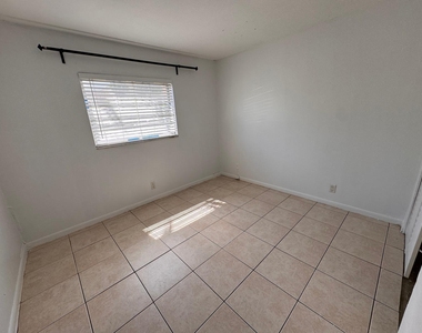 5150 Ne 6th Avenue - Photo Thumbnail 9