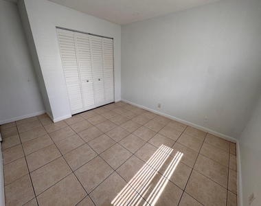 5150 Ne 6th Avenue - Photo Thumbnail 12
