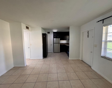 5150 Ne 6th Avenue - Photo Thumbnail 5