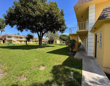 5150 Ne 6th Avenue - Photo Thumbnail 19