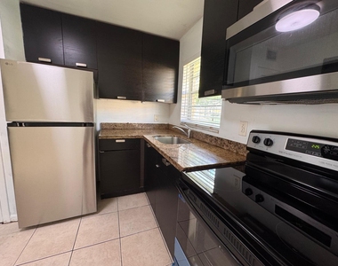 5150 Ne 6th Avenue - Photo Thumbnail 2