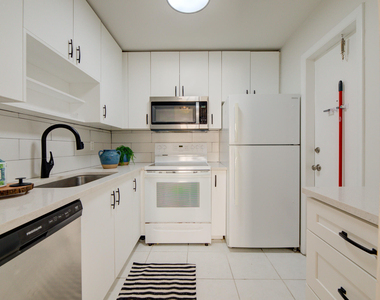 618 Nw 13th Street - Photo Thumbnail 6