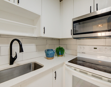 618 Nw 13th Street - Photo Thumbnail 9