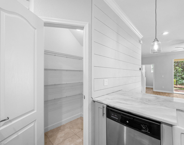3091 Sw Otter Lane - Photo Thumbnail 37