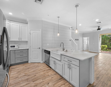 3091 Sw Otter Lane - Photo Thumbnail 4