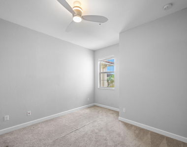 3091 Sw Otter Lane - Photo Thumbnail 16