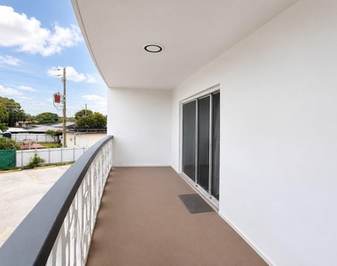 11 Sw 52nd Avenue - Photo Thumbnail 13