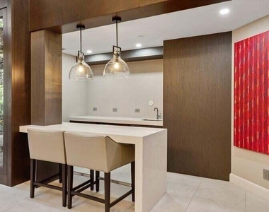 100 Se 5th Avenue - Photo Thumbnail 26