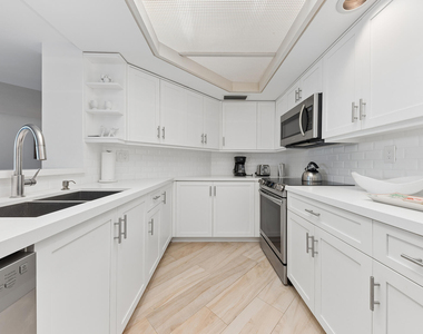 100 Se 5th Avenue - Photo Thumbnail 9