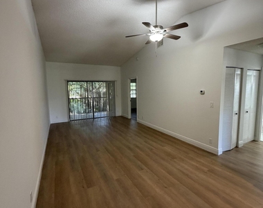 301 Norwood Terrace - Photo Thumbnail 2