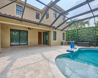 7593 Nw 113th Avenue - Photo Thumbnail 15