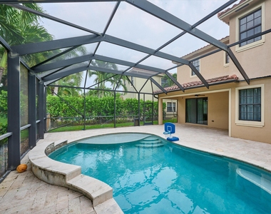 7593 Nw 113th Avenue - Photo Thumbnail 12