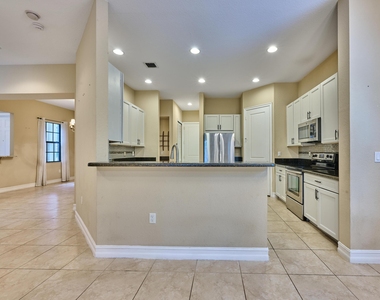 7593 Nw 113th Avenue - Photo Thumbnail 47