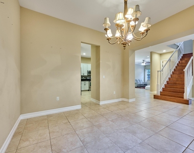7593 Nw 113th Avenue - Photo Thumbnail 32