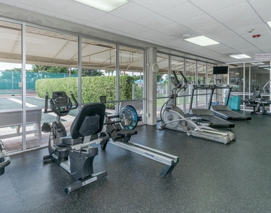 194 Lake Susan Lane - Photo Thumbnail 29
