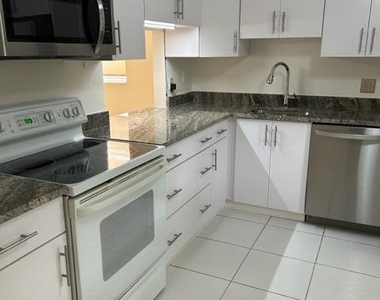 194 Lake Susan Lane - Photo Thumbnail 2