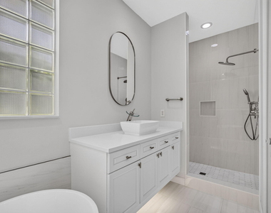 207 Isle Verde Way - Photo Thumbnail 48