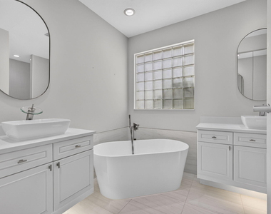 207 Isle Verde Way - Photo Thumbnail 50