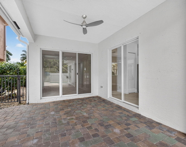 207 Isle Verde Way - Photo Thumbnail 51