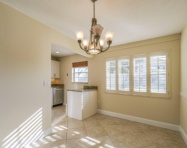 2800 Indian River Boulevard - Photo Thumbnail 11