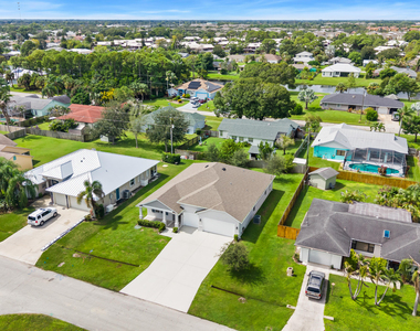 1862 Se Camilo Street - Photo Thumbnail 25
