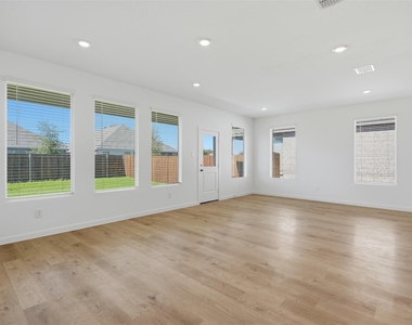7117 Black Cherry Lane - Photo Thumbnail 3