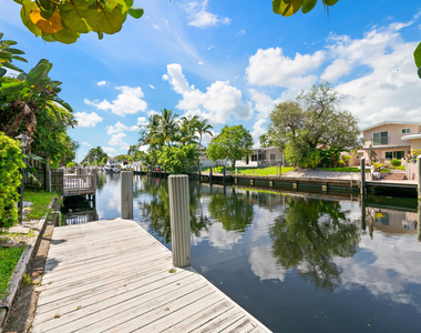 2531 Key Largo Lane - Photo Thumbnail 27