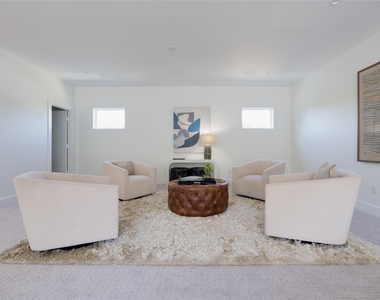 9315 Lenel Place - Photo Thumbnail 18